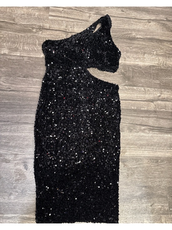 Fashion Nova Sweaters - Fashion Nova Black Sequin One Shoulder Midi Dress NWT Glam Party Dress